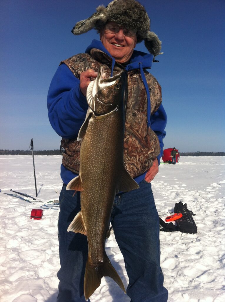 Ely SnoBear Ice Fishing